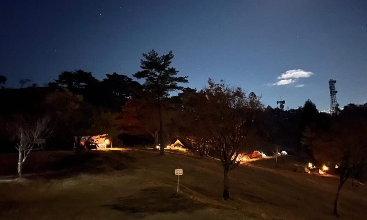 晩秋の大野アルプスランドキャンプ場